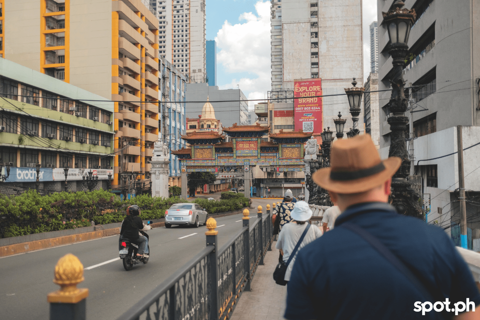 Walking to Binondo